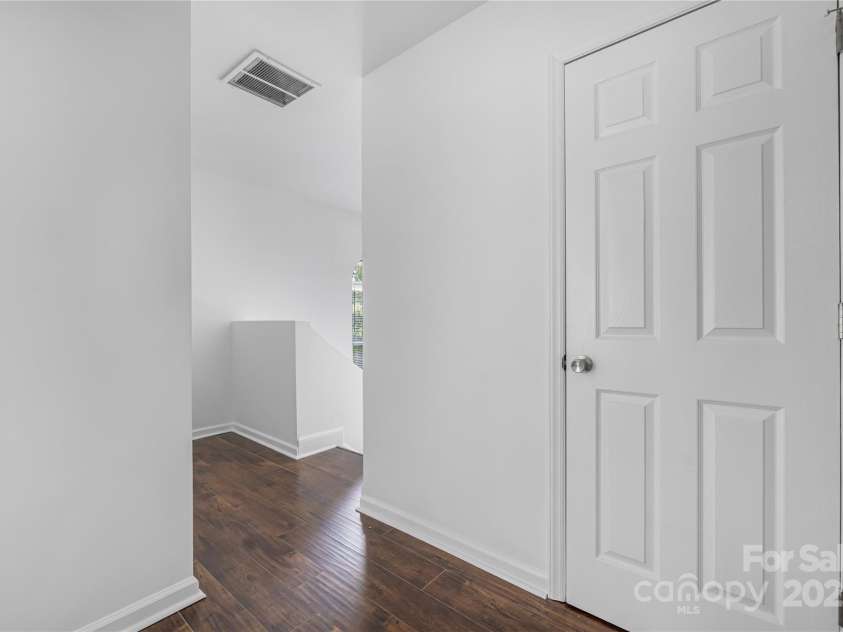 7903 Impala Lane, Charlotte, NC 28216.  MLS# CAR4268117, YatesRealty ID 17779. 