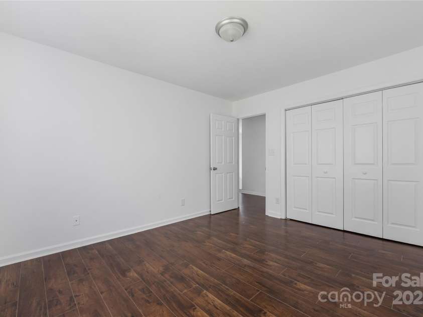 7903 Impala Lane, Charlotte, NC 28216.  MLS# CAR4268117, YatesRealty ID 17779. BR