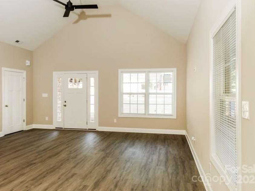 153 Ole Eastpointe Drive, York, SC 29745.  MLS# CAR4266337, YatesRealty ID 17782. 