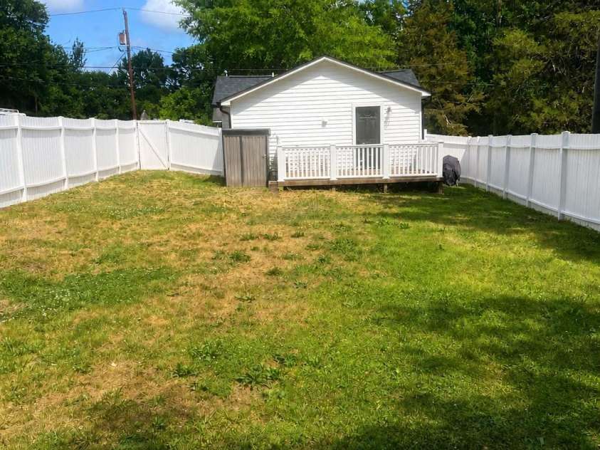140 Plyler Road, Lancaster, SC 29720.  MLS# CAR4377116, YatesRealty ID 17784. White Paint Fence opt