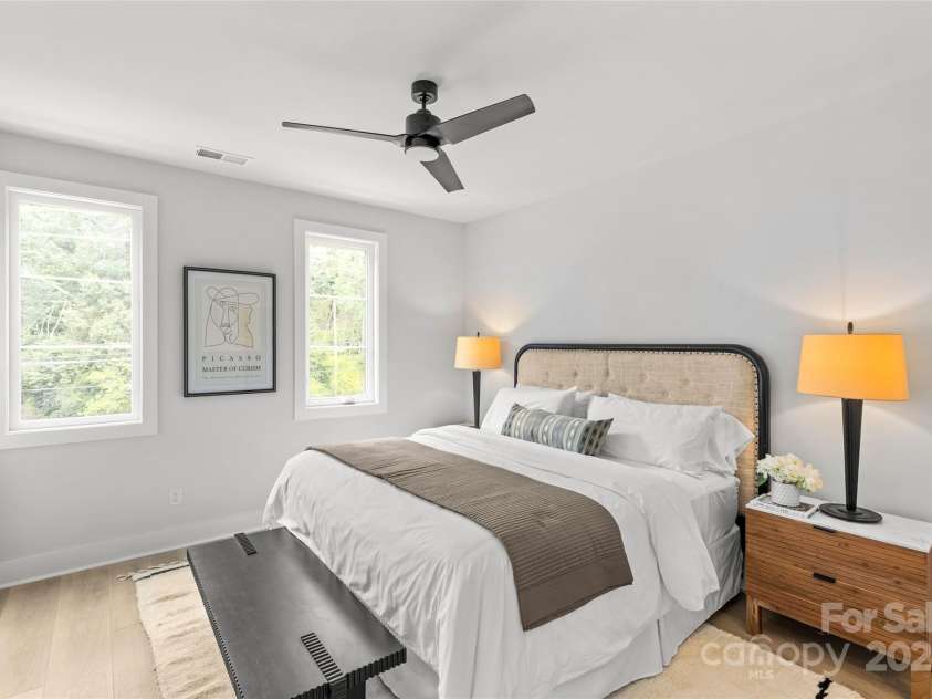 1356 Briar Creek Road, Charlotte, NC 28205.  MLS# CAR4268219, YatesRealty ID 17789. Primary