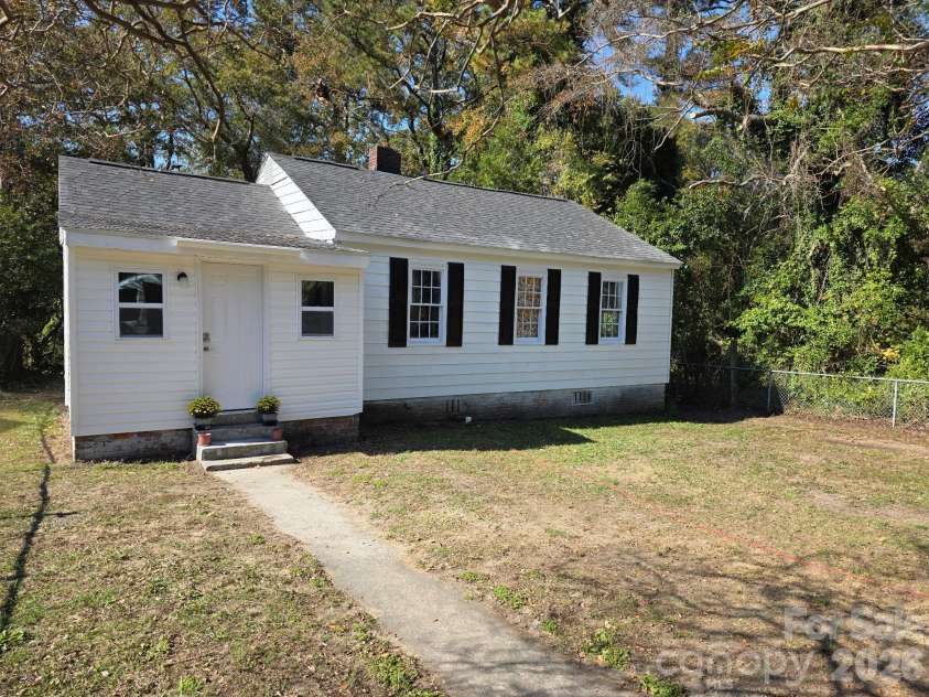4723 Linden Street, Columbia, SC 29203.  MLS# CAR4376561, YatesRealty ID 17789. 