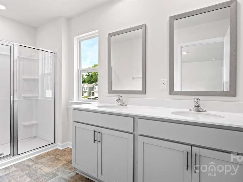 25 Caroline Valley Lane, Hendersonville, NC 28792.  MLS# CAR4321965, YatesRealty ID 1779. Photos are representative