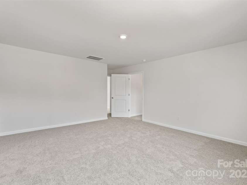 25 Caroline Valley Lane, Hendersonville, NC 28792.  MLS# CAR4321965, YatesRealty ID 1779. Photos are representative