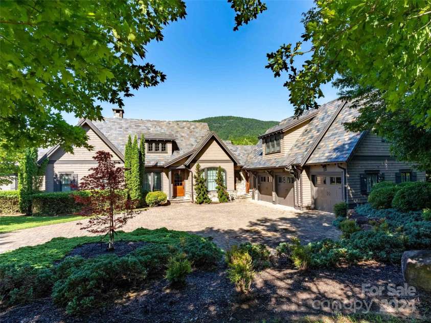 306 Chestertown Drive, Mill Spring, NC 28756.  MLS# CAR4057557, YatesRealty ID 1779. 