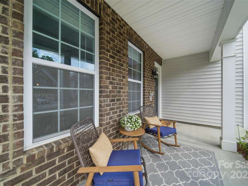 2034 Houle Lane, Charlotte, NC 28214.  MLS# CAR4268029, YatesRealty ID 17790. 