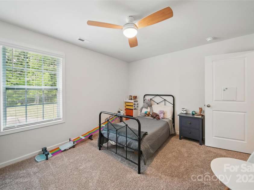 2034 Houle Lane, Charlotte, NC 28214.  MLS# CAR4268029, YatesRealty ID 17790. 