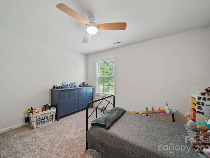 2034 Houle Lane, Charlotte, NC 28214.  MLS# CAR4268029, YatesRealty ID 17790. 
