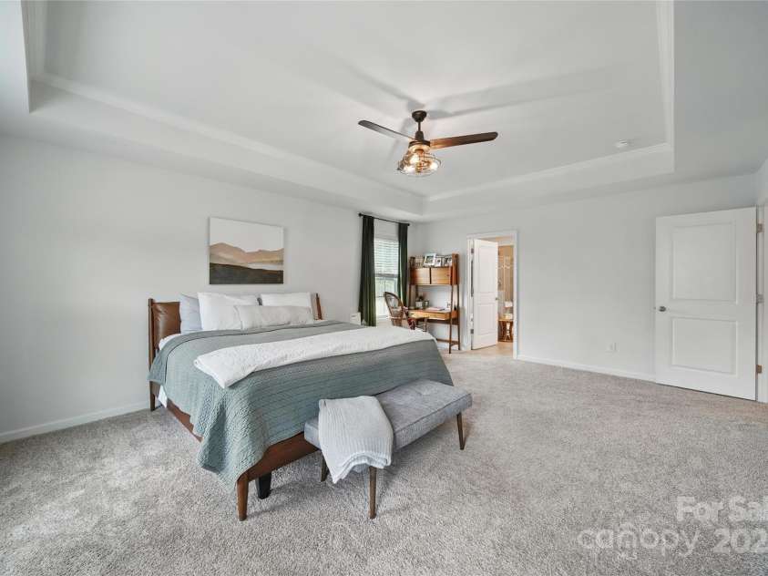 2034 Houle Lane, Charlotte, NC 28214.  MLS# CAR4268029, YatesRealty ID 17790. 
