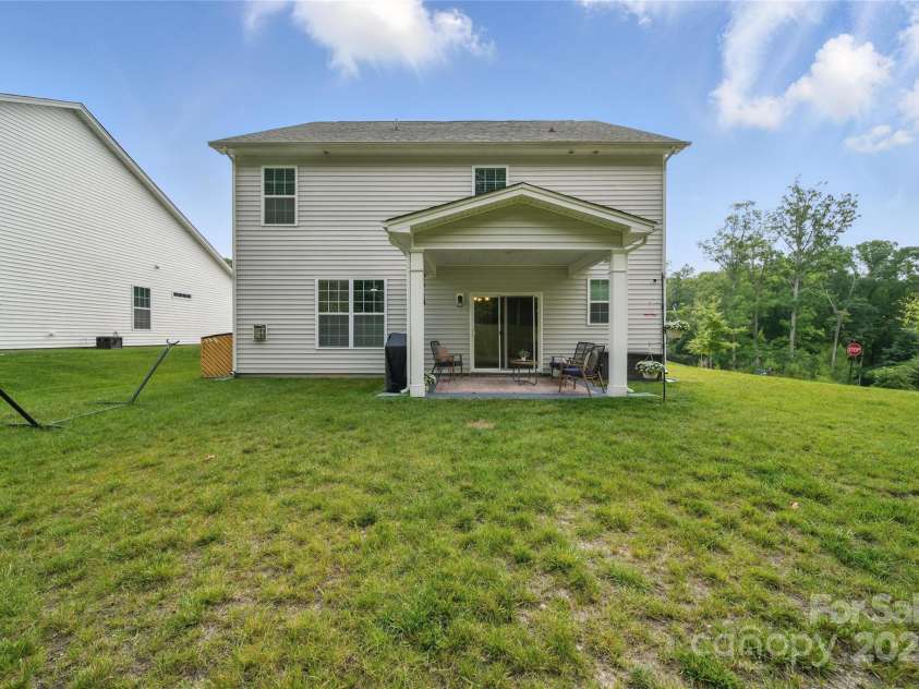 2034 Houle Lane, Charlotte, NC 28214.  MLS# CAR4268029, YatesRealty ID 17790. 