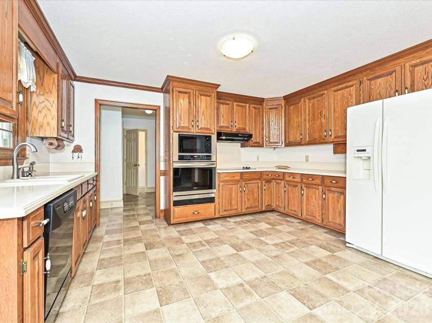 4165 Wrangler Drive, Concord, NC 28027.  MLS# CAR4377327, YatesRealty ID 17790. 