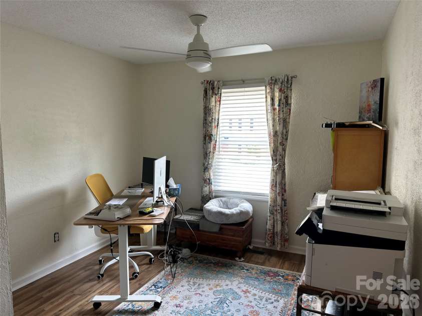 26 Sleepy Hollow Lane, Swannanoa, NC 28778.  MLS# CAR4377366, YatesRealty ID 17791. 