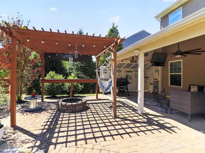 7287 Mill Ruins Avenue, Concord, NC 28025.  MLS# CAR4376339, YatesRealty ID 17792. 