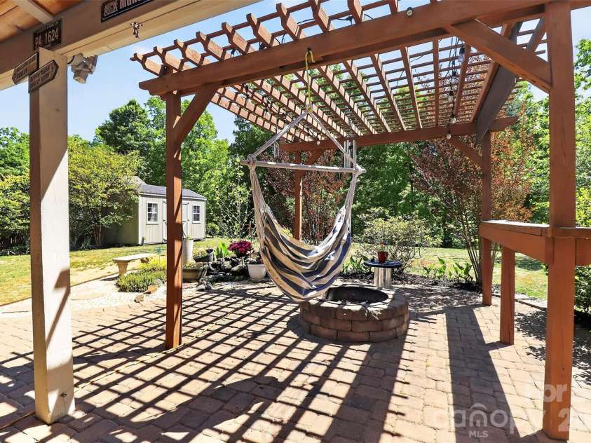 7287 Mill Ruins Avenue, Concord, NC 28025.  MLS# CAR4376339, YatesRealty ID 17792. 