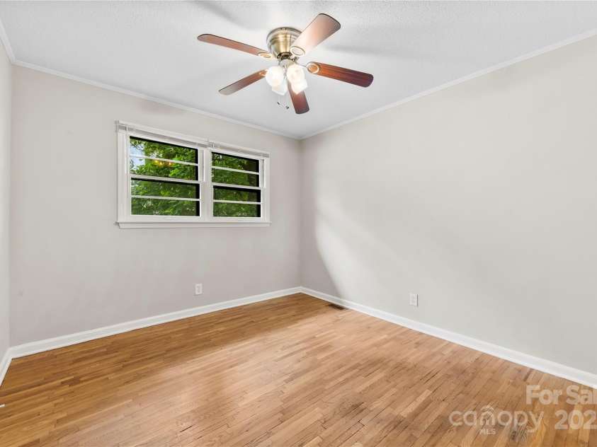 1156 Westover Circle, Rock Hill, SC 29732.  MLS# CAR4267886, YatesRealty ID 17794. 