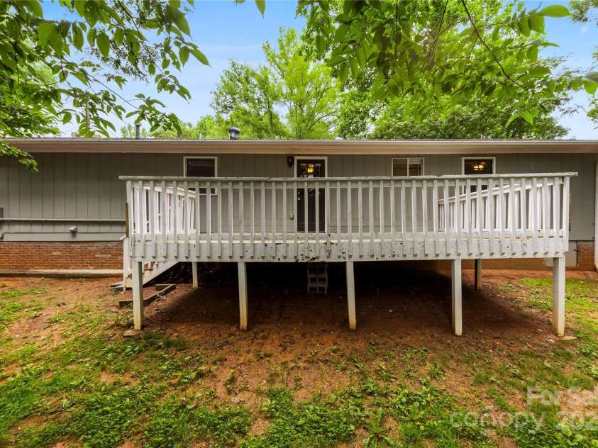 1156 Westover Circle, Rock Hill, SC 29732.  MLS# CAR4267886, YatesRealty ID 17794. 