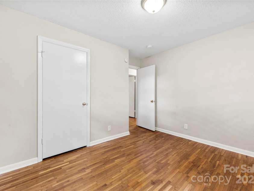 1156 Westover Circle, Rock Hill, SC 29732.  MLS# CAR4267886, YatesRealty ID 17794. 