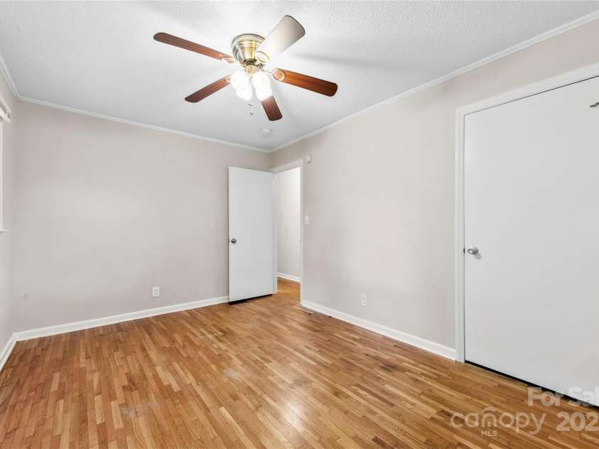 1156 Westover Circle, Rock Hill, SC 29732.  MLS# CAR4267886, YatesRealty ID 17794. 