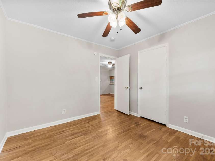 1156 Westover Circle, Rock Hill, SC 29732.  MLS# CAR4267886, YatesRealty ID 17794. 