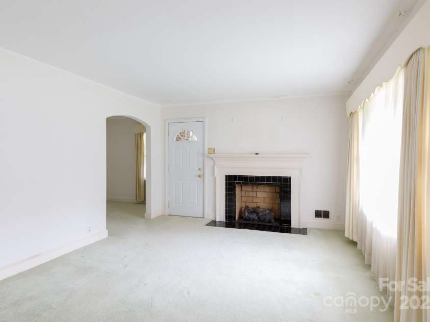 205 Hillcrest Avenue, Rock Hill, SC 29732.  MLS# CAR4266563, YatesRealty ID 17798. 