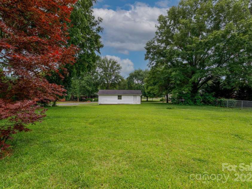 205 Hillcrest Avenue, Rock Hill, SC 29732.  MLS# CAR4266563, YatesRealty ID 17798. 
