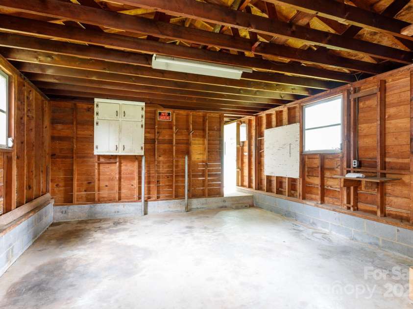 205 Hillcrest Avenue, Rock Hill, SC 29732.  MLS# CAR4266563, YatesRealty ID 17798. 