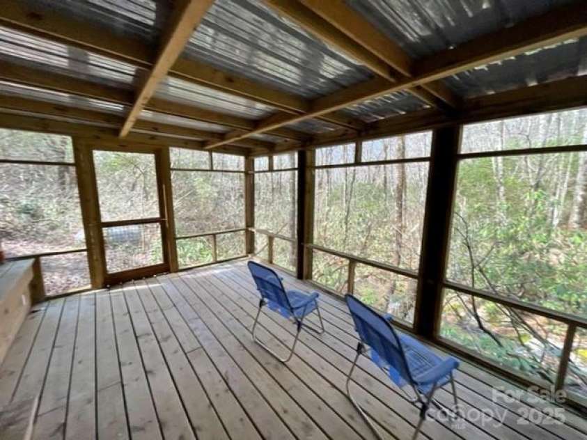 630 Shumont Road, Black Mountain, NC 28711.  MLS# CAR4269091, YatesRealty ID 178. 