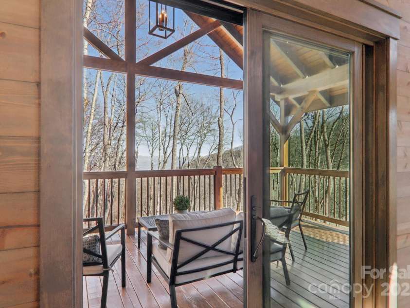 102 Iga Trail, Maggie Valley, NC 28751.  MLS# CAR4331982, YatesRealty ID 1780. 