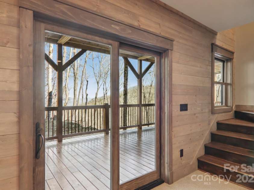 102 Iga Trail, Maggie Valley, NC 28751.  MLS# CAR4331982, YatesRealty ID 1780. 