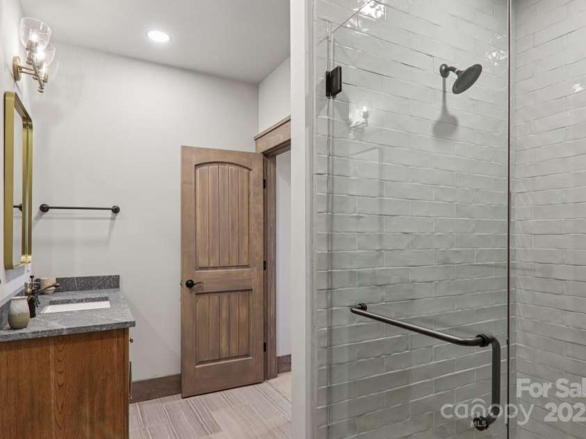 102 Iga Trail, Maggie Valley, NC 28751.  MLS# CAR4331982, YatesRealty ID 1780. 