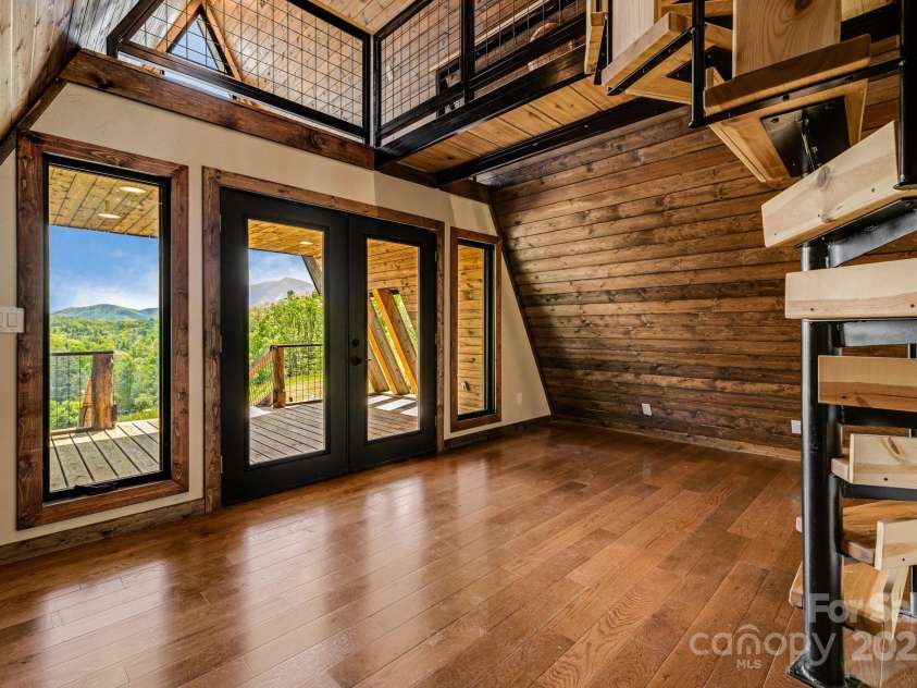 2521 Double Island Road, Green Mountain, NC 28740.  MLS# CAR4252012, YatesRealty ID 17802. 