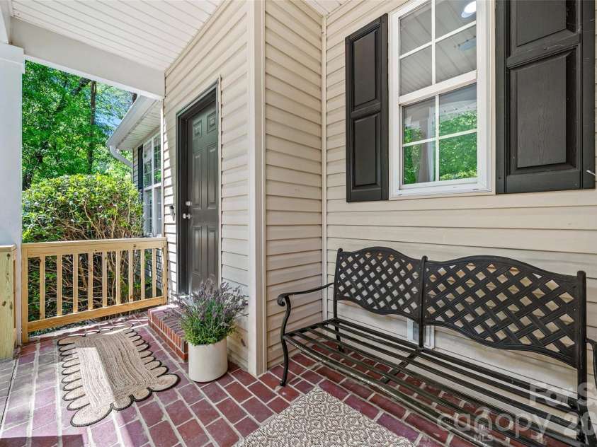 7520 Carmel Road, Charlotte, NC 28226.  MLS# CAR4372217, YatesRealty ID 17802. Adorable front porch