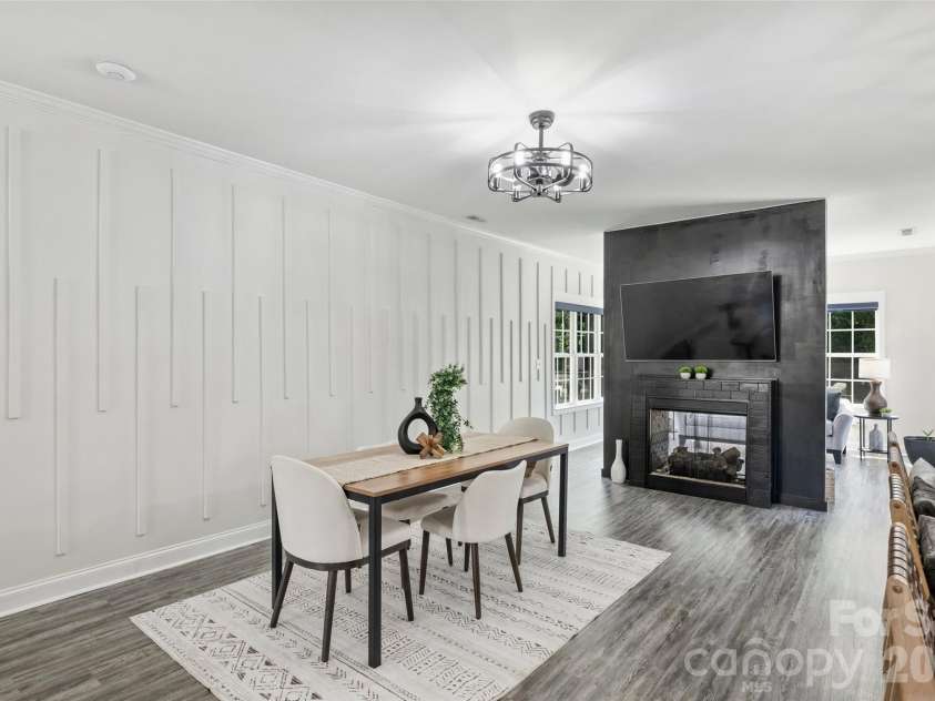 2500 Grayson Parkway, Monroe, NC 28110.  MLS# CAR4373636, YatesRealty ID 17804. 