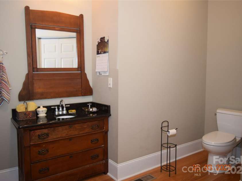 421 Mitchell Avenue, Salisbury, NC 28144.  MLS# CAR4238156, YatesRealty ID 17804. 