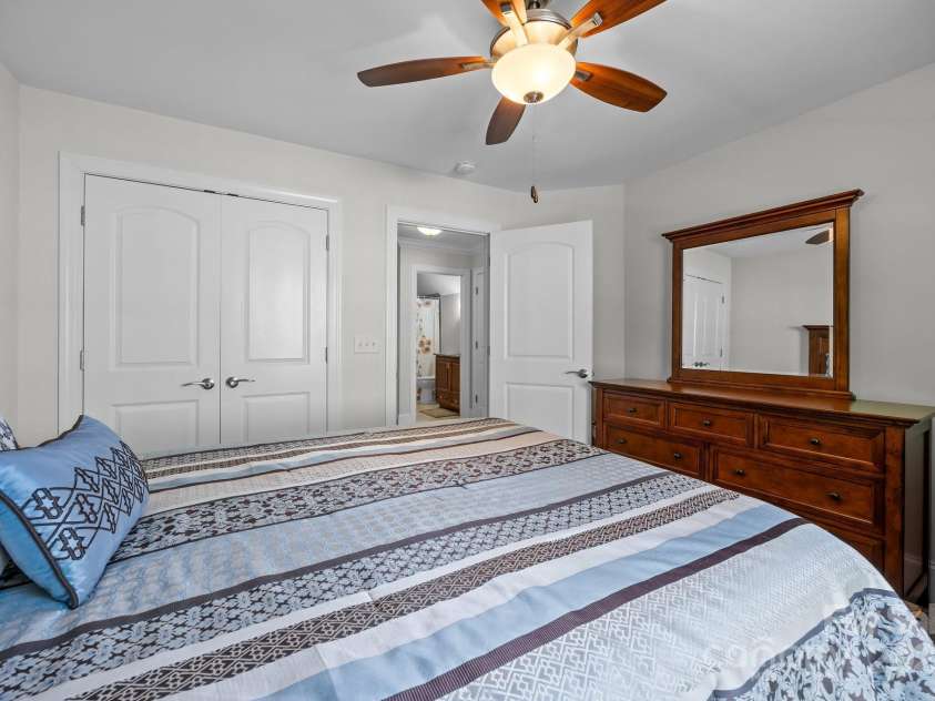 4004 Saint Andrews Court, Cramerton, NC 28032.  MLS# CAR4265985, YatesRealty ID 17805. 