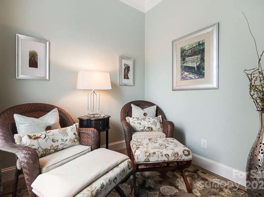 2354 Valelake Road, York, SC 29745.  MLS# CAR4266023, YatesRealty ID 17806. Another study or reading room located off the primary bedroom