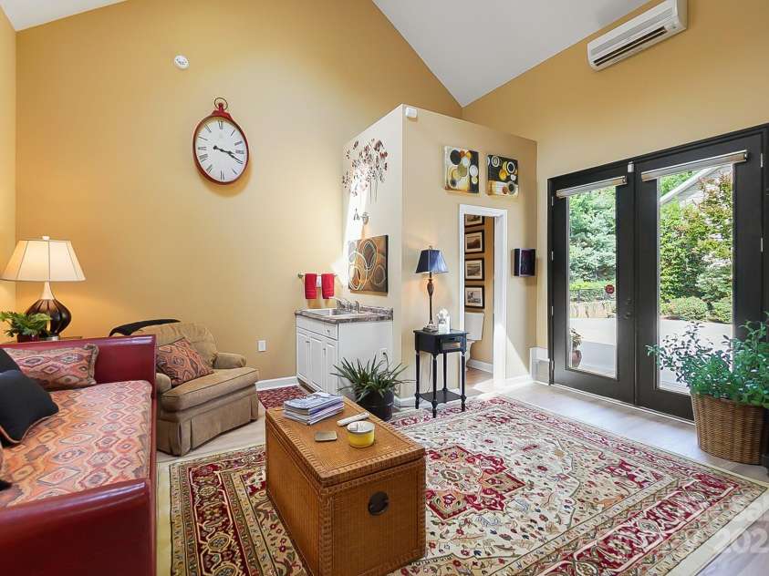 2354 Valelake Road, York, SC 29745.  MLS# CAR4266023, YatesRealty ID 17806. Inside the detached office/ living area. Make it what you want.