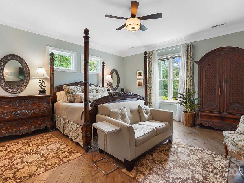 2354 Valelake Road, York, SC 29745.  MLS# CAR4266023, YatesRealty ID 17806. Primary bed and bath expands the full length of the home.