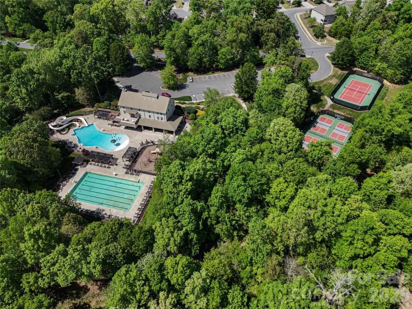 4008 Oxford Mill Road, Waxhaw, NC 28173.  MLS# CAR4371510, YatesRealty ID 17806. 