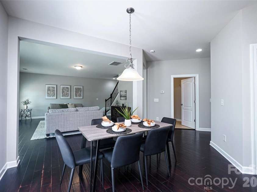 4008 Oxford Mill Road, Waxhaw, NC 28173.  MLS# CAR4371510, YatesRealty ID 17806. 