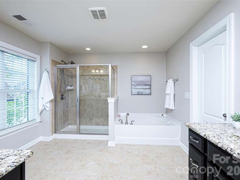 4008 Oxford Mill Road, Waxhaw, NC 28173.  MLS# CAR4371510, YatesRealty ID 17806. 