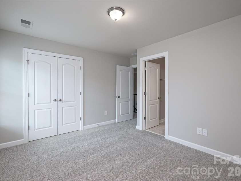 4008 Oxford Mill Road, Waxhaw, NC 28173.  MLS# CAR4371510, YatesRealty ID 17806. 