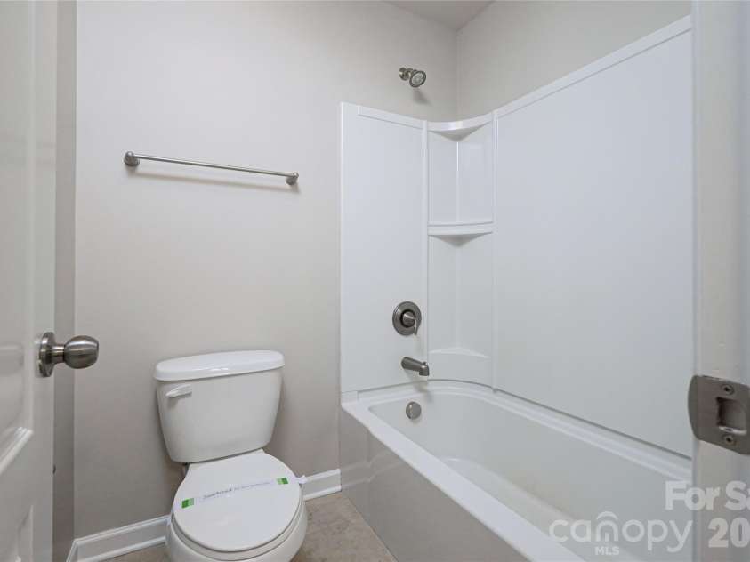 4008 Oxford Mill Road, Waxhaw, NC 28173.  MLS# CAR4371510, YatesRealty ID 17806. 