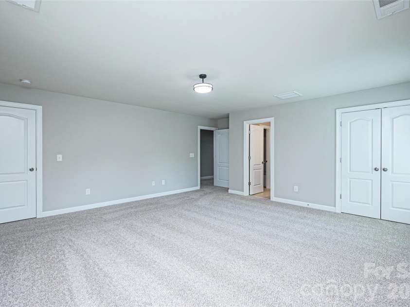 4008 Oxford Mill Road, Waxhaw, NC 28173.  MLS# CAR4371510, YatesRealty ID 17806. 