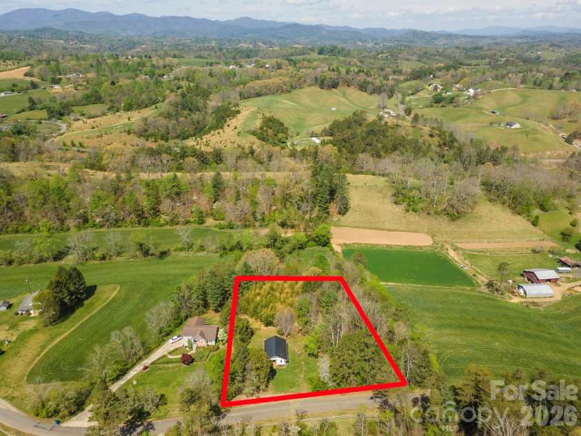 85 Cody Embler Road, Alexander, NC 28701.  MLS# CAR4370599, YatesRealty ID 17807. Approximate lot lines