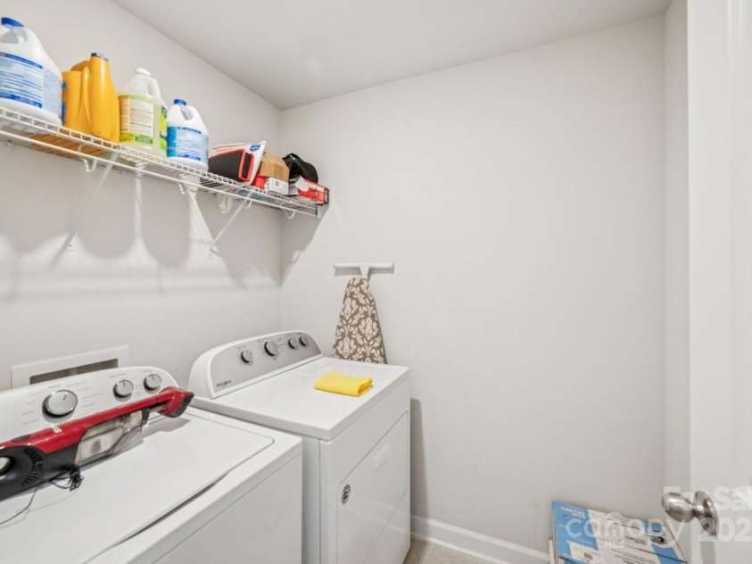 9525 Festival Way, Charlotte, NC 28215.  MLS# CAR4263190, YatesRealty ID 17807. Laundry Room