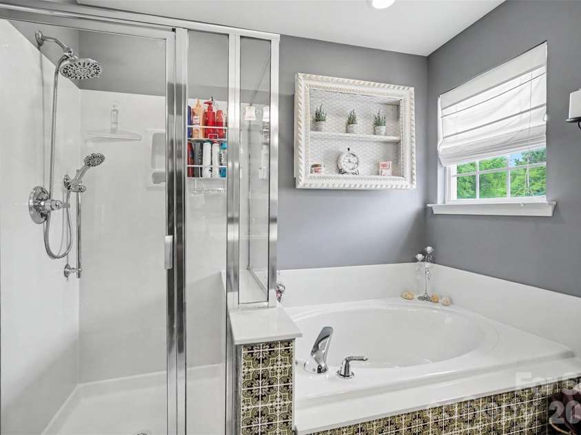 1000 Semmes Lane, Indian Trail, NC 28079.  MLS# CAR4369972, YatesRealty ID 17808. 
