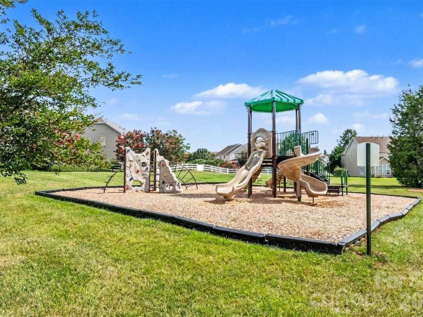 1000 Semmes Lane, Indian Trail, NC 28079.  MLS# CAR4369972, YatesRealty ID 17808. 