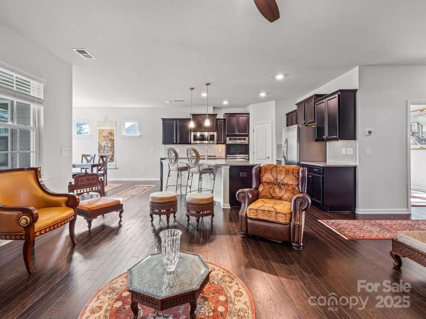 15429 Topanga Drive, Charlotte, NC 28278.  MLS# CAR4257194, YatesRealty ID 17808. 