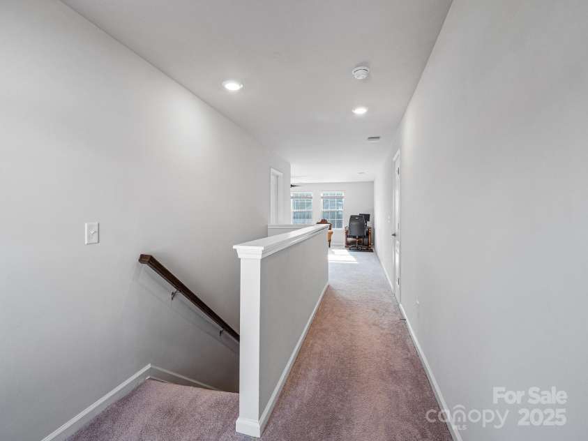 15429 Topanga Drive, Charlotte, NC 28278.  MLS# CAR4257194, YatesRealty ID 17808. 